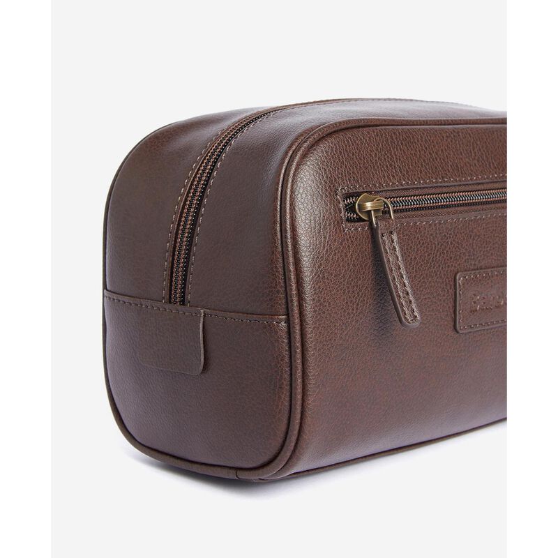 Barbour Leather Washbag image number 3